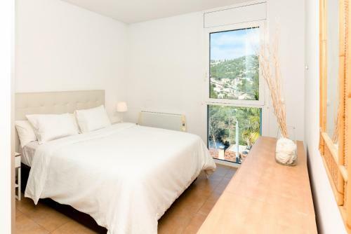Villa Senia, Close To Sitges With Private Pool