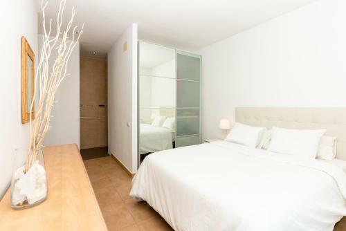 Villa Senia, Close To Sitges With Private Pool
