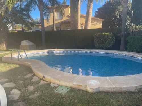 Villaolivanova Picasso 12j