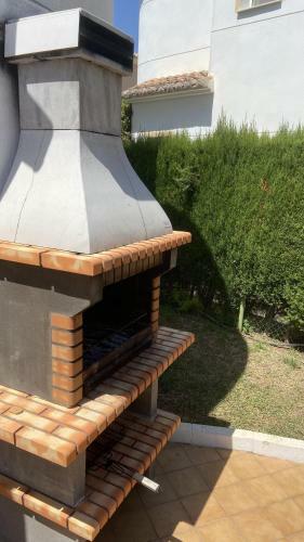 Magn�fica Villa A 30m Del Mar En Carrer Velazquez