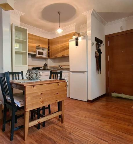 Preciosa Casa Con Jard�n En Nueva De Llanes