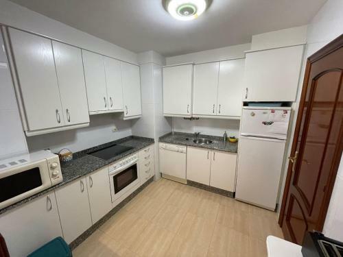 Apartamento Primera L�nea Playa Patos Nigr�n