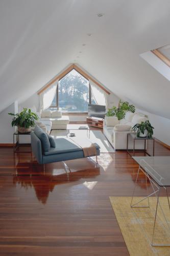 Casa Con Vistas En UNA Ubicaci�n Magnifica