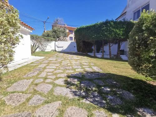 Monteferro, Nigr�n, Chalet Con Finca