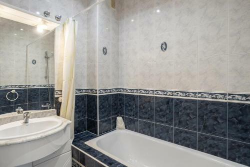 Las Flores 5 - Large Townhouse