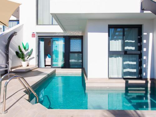 Holiday Home Royal Palm By Interhome