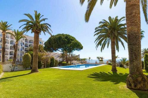 Apartamento 2 Bedroom In Parador With Pool And Seaview