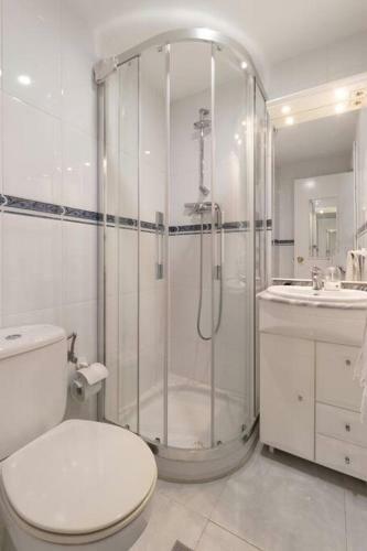 Apartamento 2 Bedroom In Parador With Pool And Seaview
