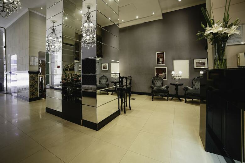 Ker Recoleta Hotel