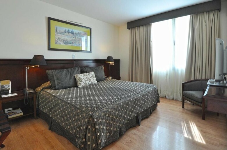 Amerian Executive Hotel