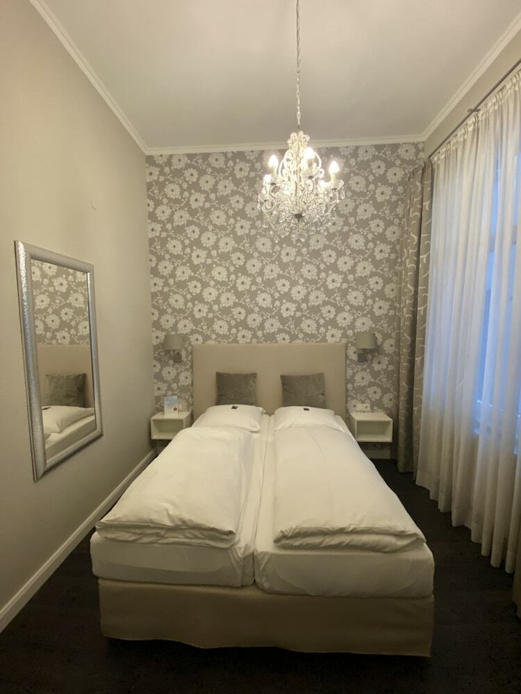 City Partner Hotel Residence