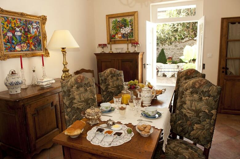 Bed & Breakfast La Maison Du Peintre En Provence