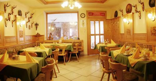 Hostal Gasthof Schm�lz