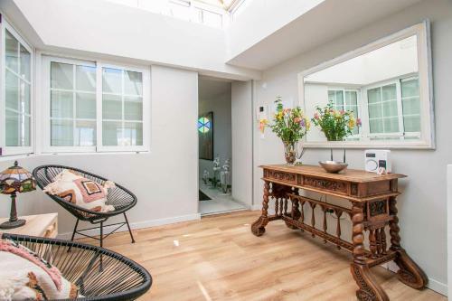 Lor Pintada Apartment