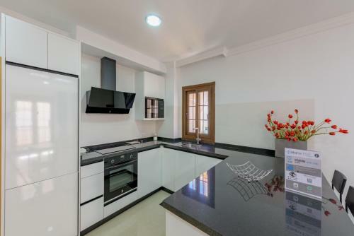 Apartamento C�ntrico Sibarys - 2 Dormitorios- Calle Pintada