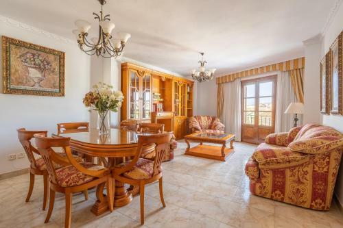 Apartamento Terraza Mar Y Monta�a