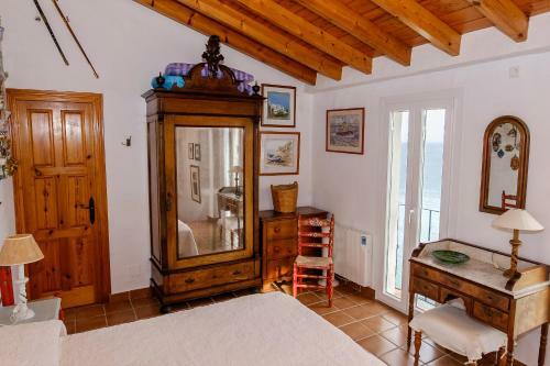 Casita Blanca