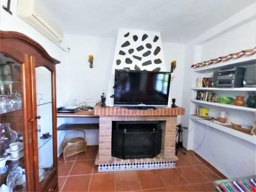 Great Holiday Home In Nerja With A Private Pool