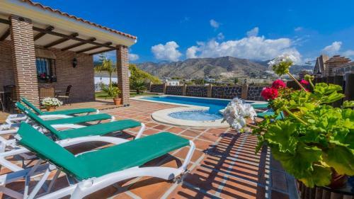 Villa Angelyn Nerja By Ruralidays