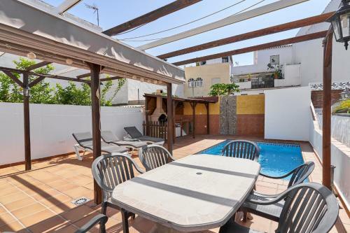 Apartamento Vivienda Con Piscina