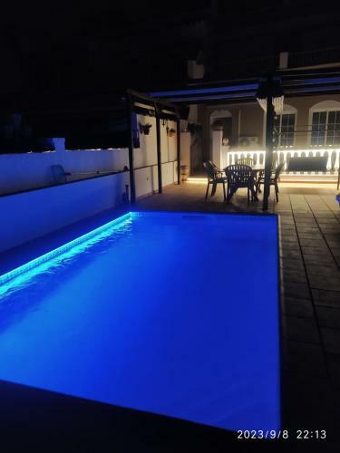 Apartamento Vivienda Con Piscina