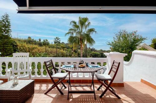 Las Palmas 2a Oasis Properties