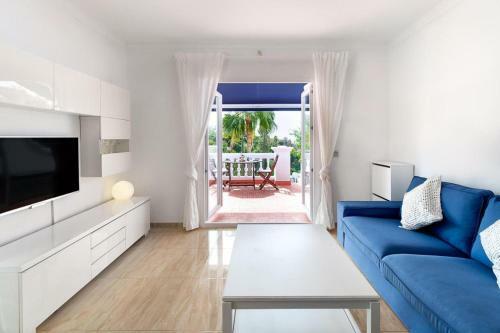 Las Palmas 2a Oasis Properties