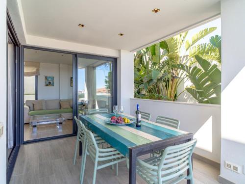 Holiday Home Royal By Interhome