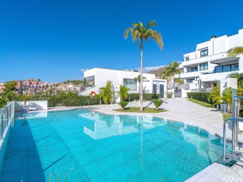 Holiday Home Royal By Interhome