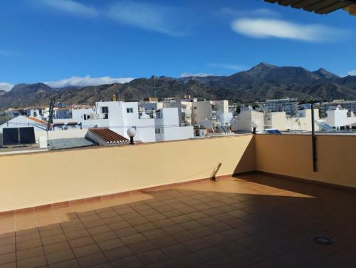 Apartamento Atico Duplex Vista Al Mar Y Monta�a.