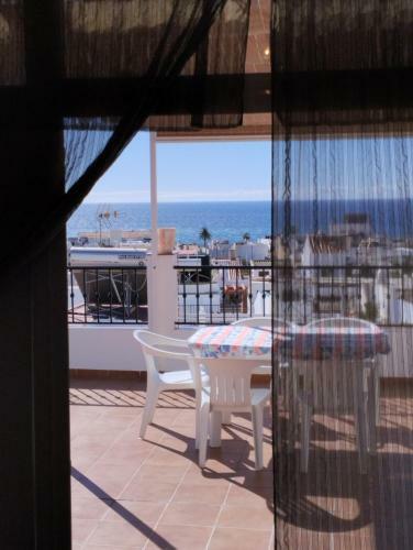 Apartamento Atico Duplex Vista Al Mar Y Monta�a.