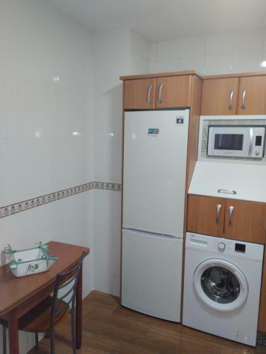 Apartamento Atico Duplex Vista Al Mar Y Monta�a.