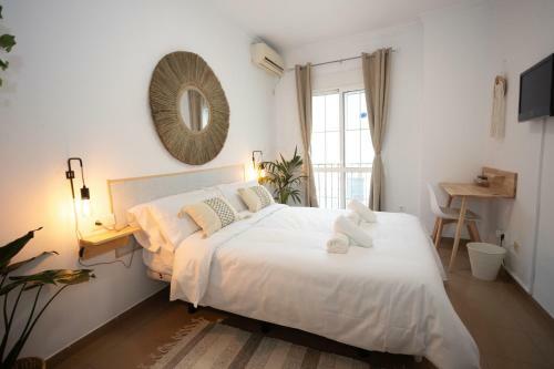 Hostal Naim Guest House Nerja