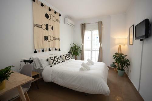 Hostal Naim Guest House Nerja