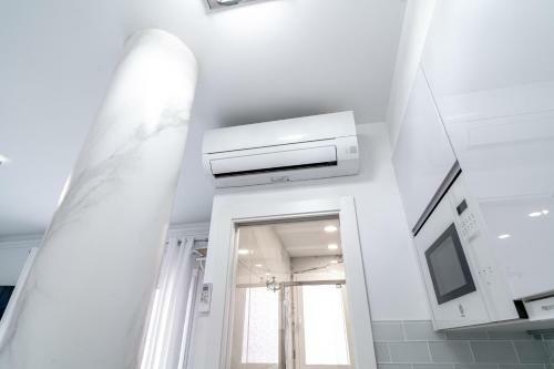 Silver Horizon Luxury Apartment