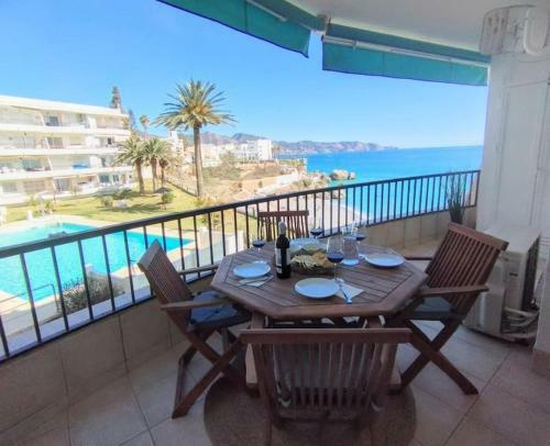 Apartamento Central 2 Bedroom With Sea Views, Acapulco Playa, Nerja