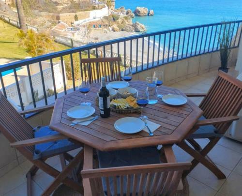 Apartamento Central 2 Bedroom With Sea Views, Acapulco Playa, Nerja