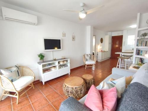 Apartamento Central 2 Bedroom With Sea Views, Acapulco Playa, Nerja