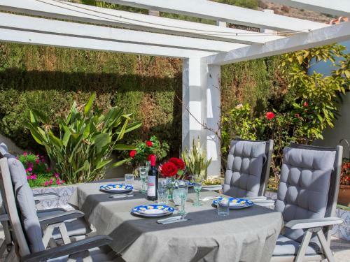 Villa Las Brisas By Interhome