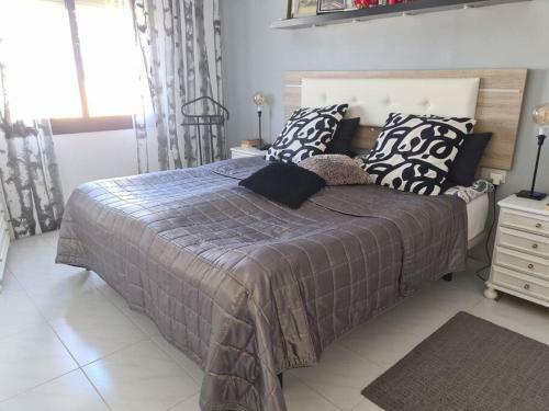 Fantastiskt 6 B�dds Hus I Nerja
