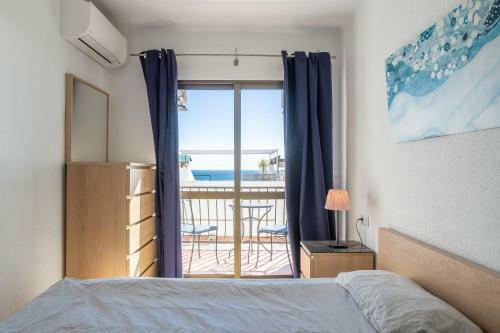 Villa Plaza Cadiz 4 Overlooking Playazo