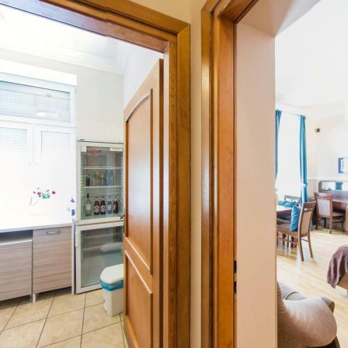 Kajzer Hostel