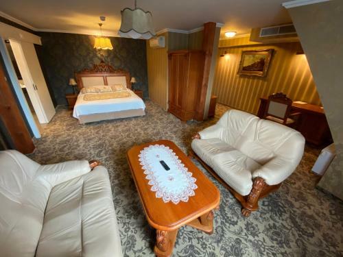 Posada Hotel Pa?ac Borynia