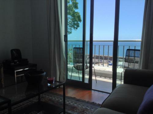 Sea Front Apartment - Princesa D. Am�lia