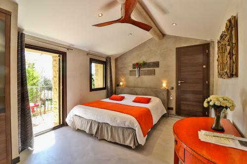 Bed & Breakfast Le Mas De La Lombarde