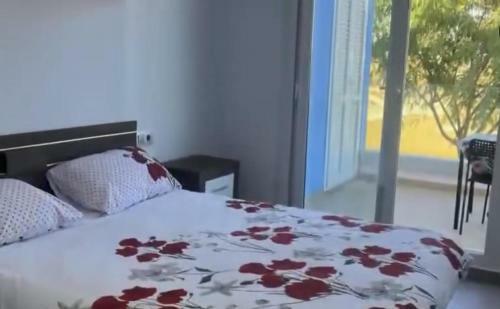 Stylish 2-bed Apartment Overlooking The Fairways