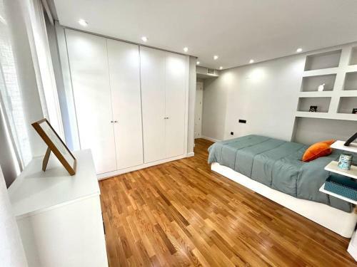 La Catedral - M�s Que Apartamentos Lujo