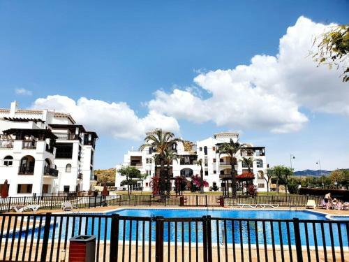 Apartamento Ptabaja. A Pie De Piscina En El Valle Golf Resort