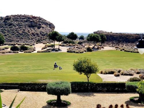 Apartamento Ptabaja. A Pie De Piscina En El Valle Golf Resort