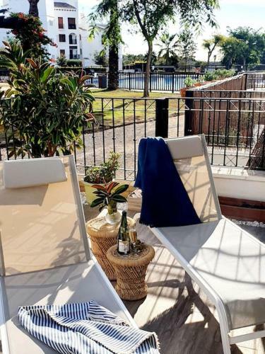 Apartamento Ptabaja. A Pie De Piscina En El Valle Golf Resort